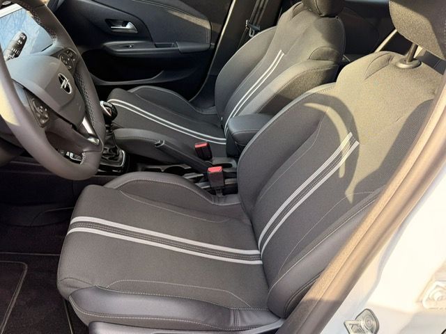 Opel Corsa 2025