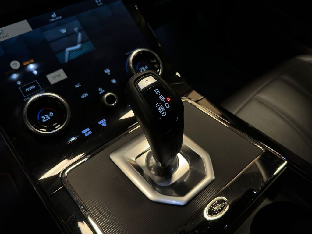 Land Rover Range Rover Evoque 2022