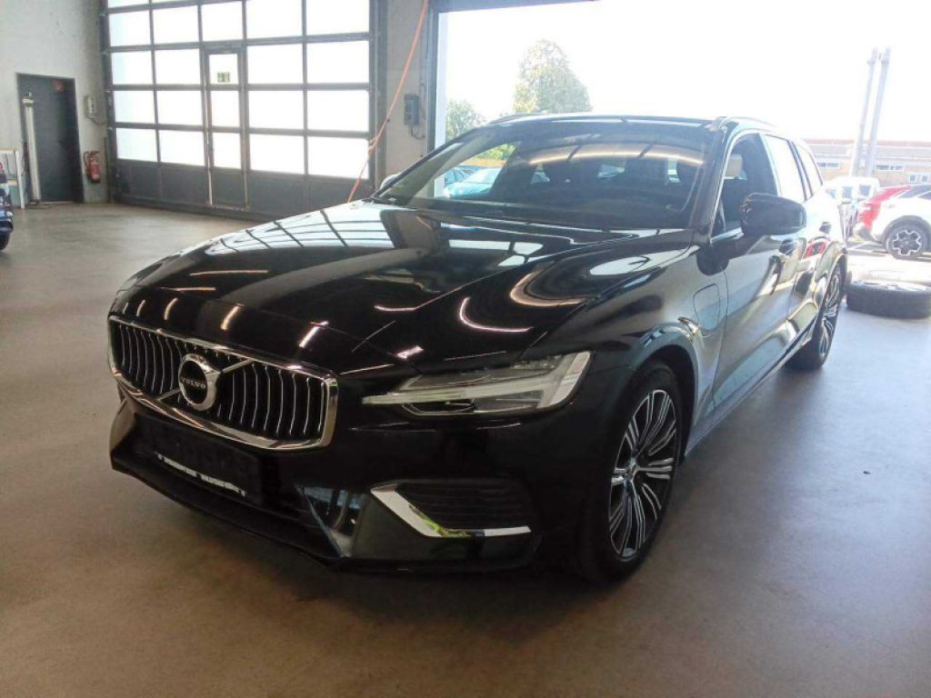 Volvo V60 2021