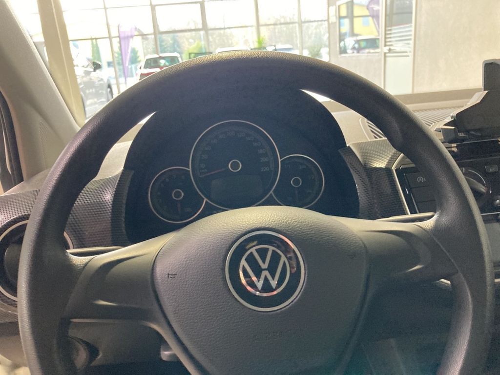 Volkswagen up! 2022
