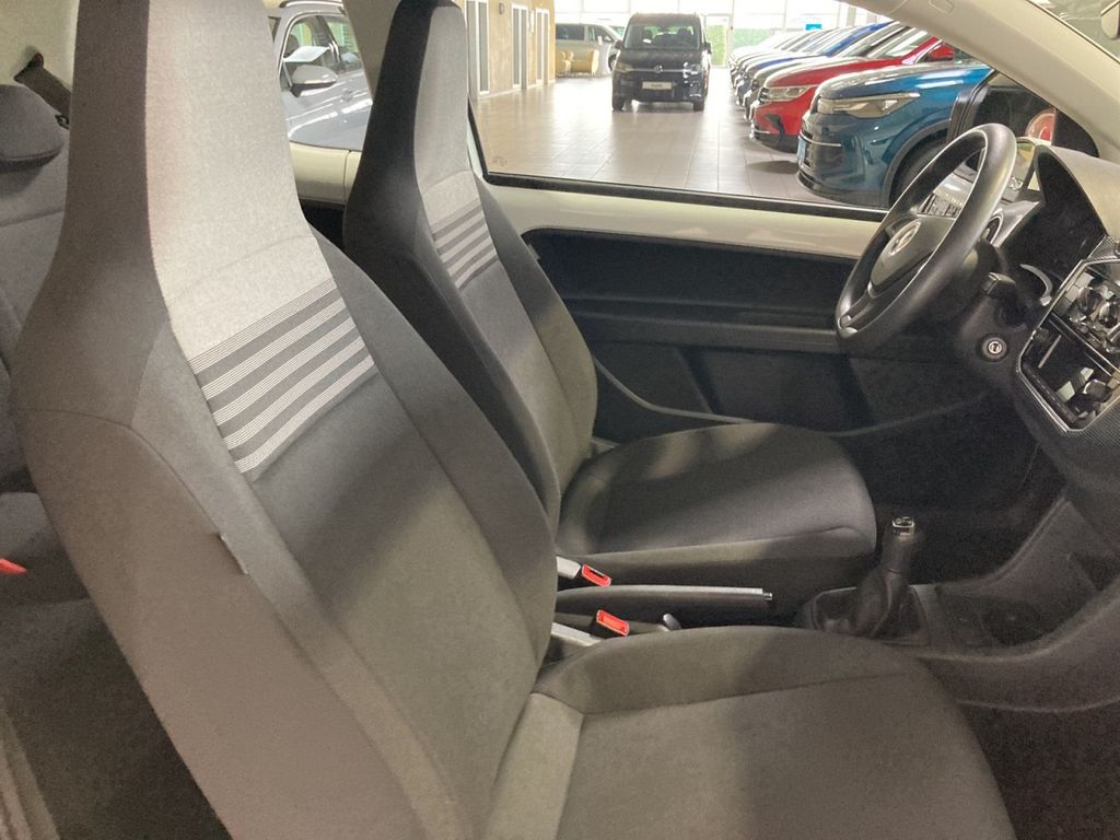 Volkswagen up! 2022