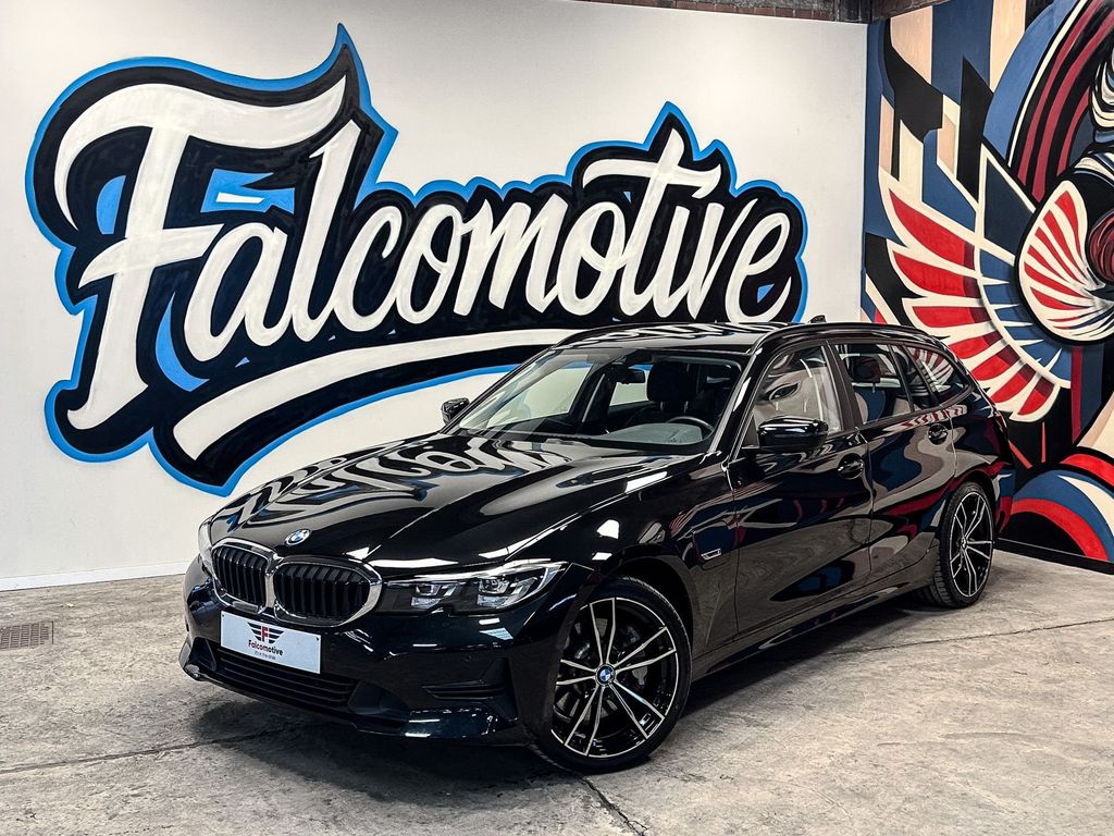 BMW 330 2021