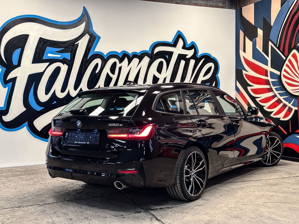 BMW 330 2021