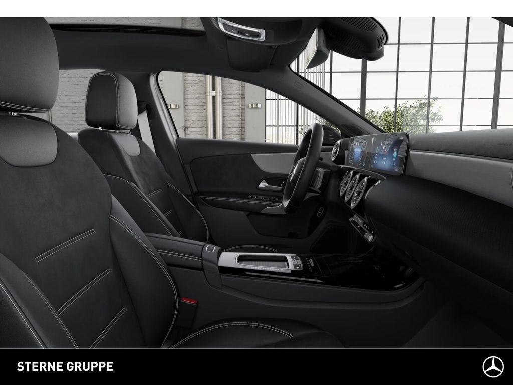 Mercedes-Benz A 220 2025