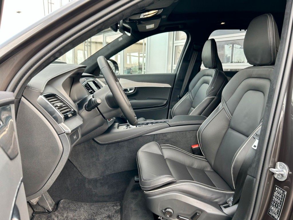 Volvo XC90 2024