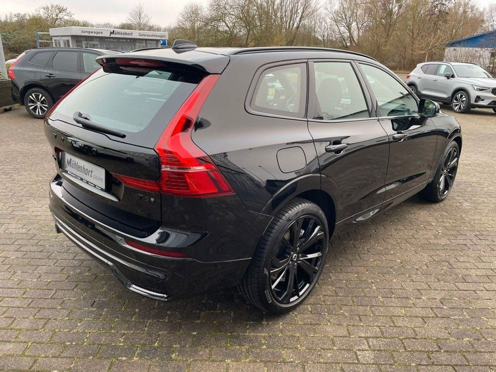 Volvo XC60 2025