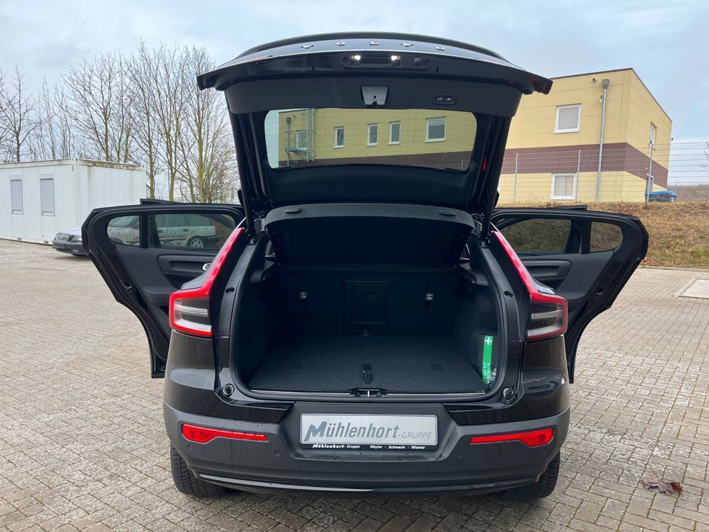 Volvo C40 2025