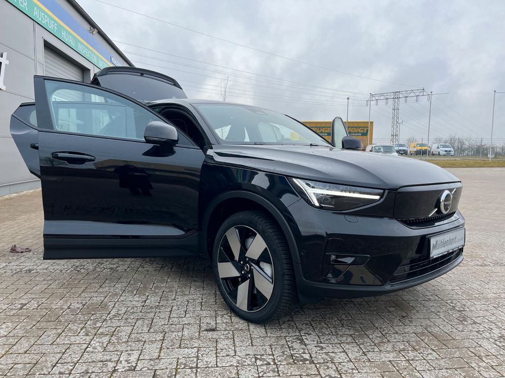 Volvo C40 2025