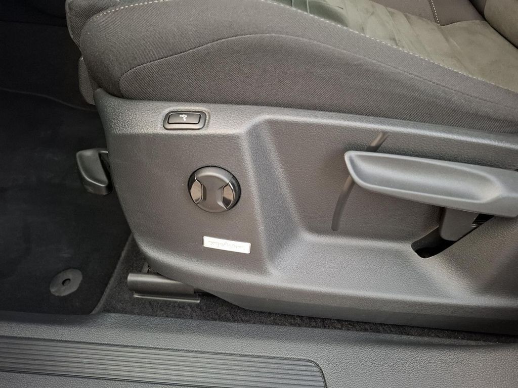 Volkswagen Touran 2024
