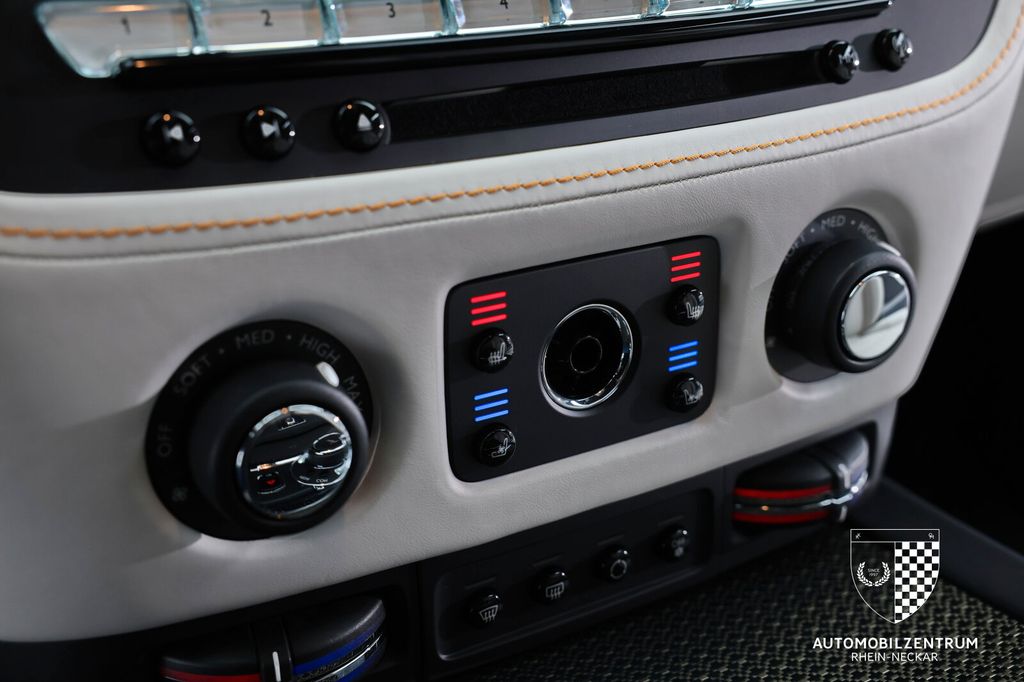 Rolls-Royce Wraith 2020