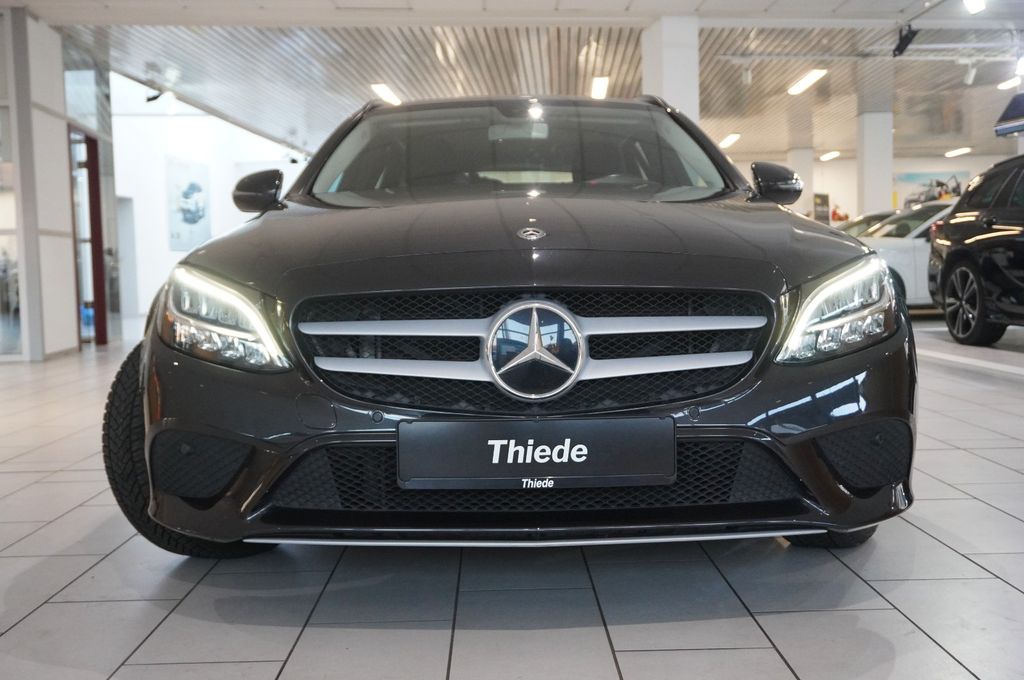Mercedes-Benz C 200 2020