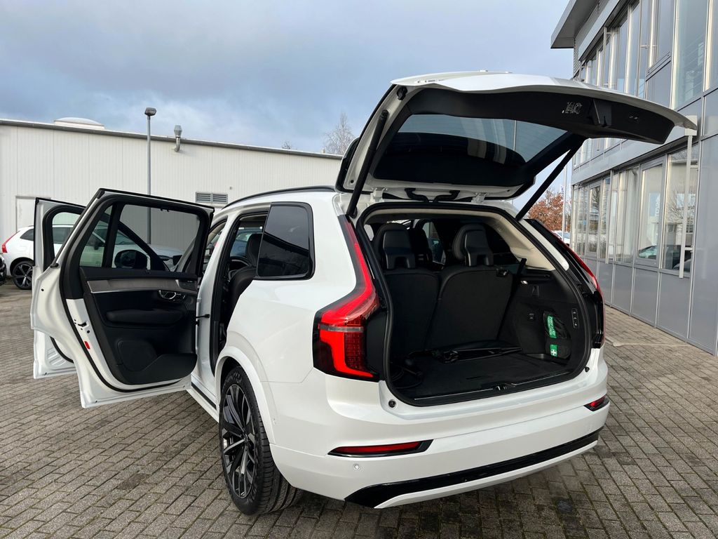 Volvo XC90 2025