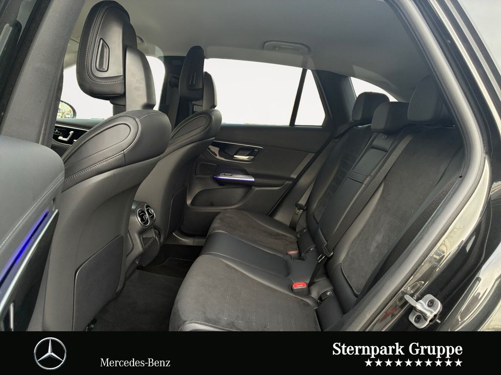 Mercedes-Benz GLC 300 2025