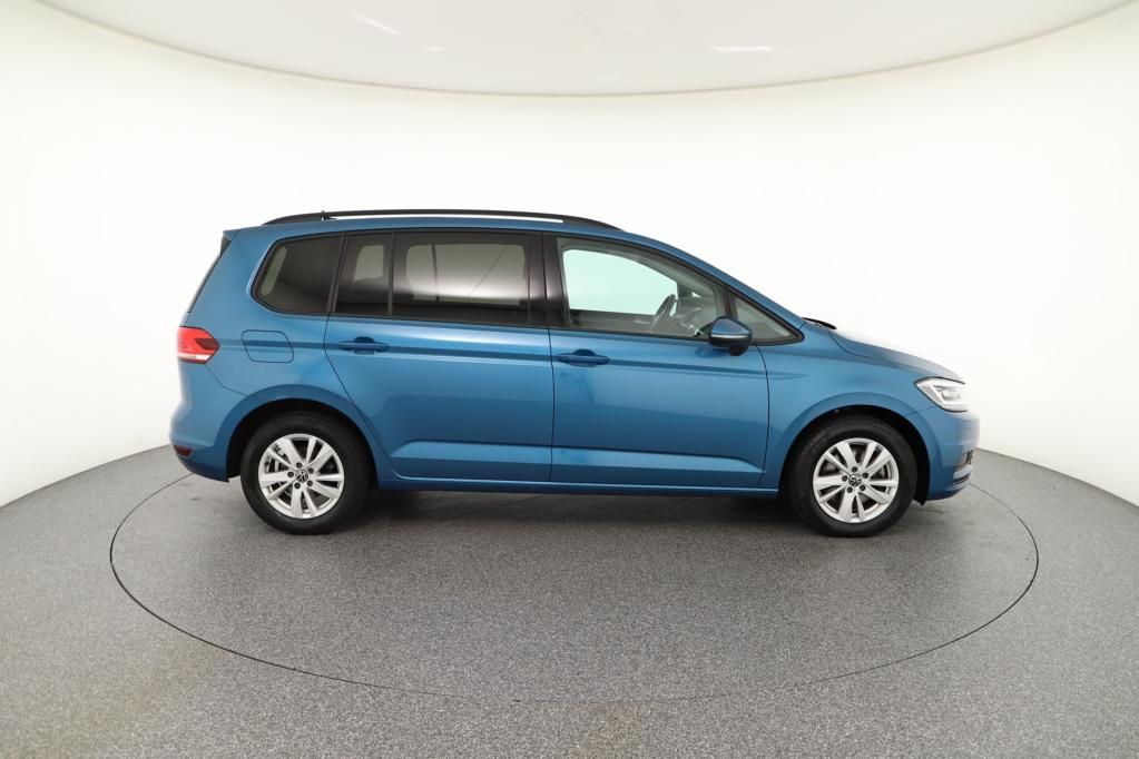 Volkswagen Touran 2021