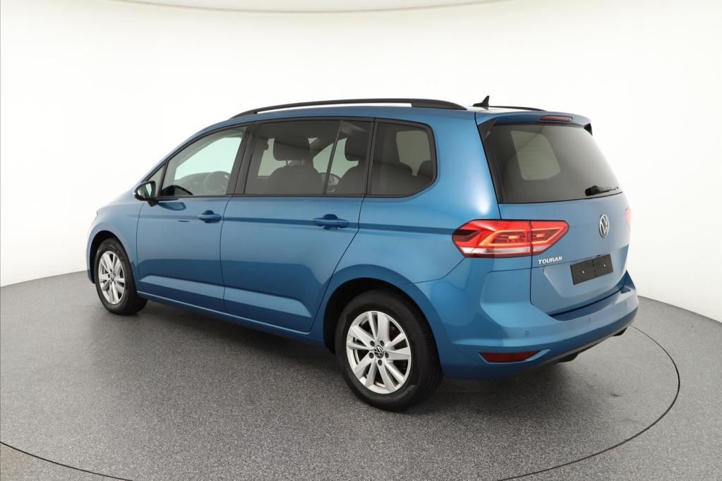 Volkswagen Touran 2021