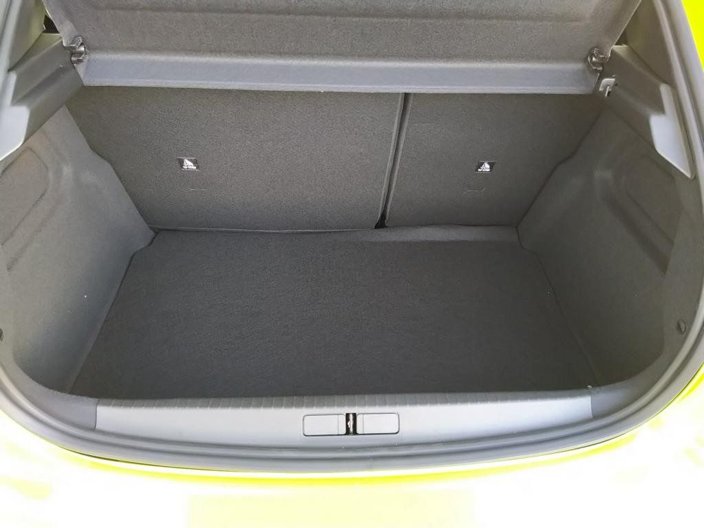 Peugeot 208 2024