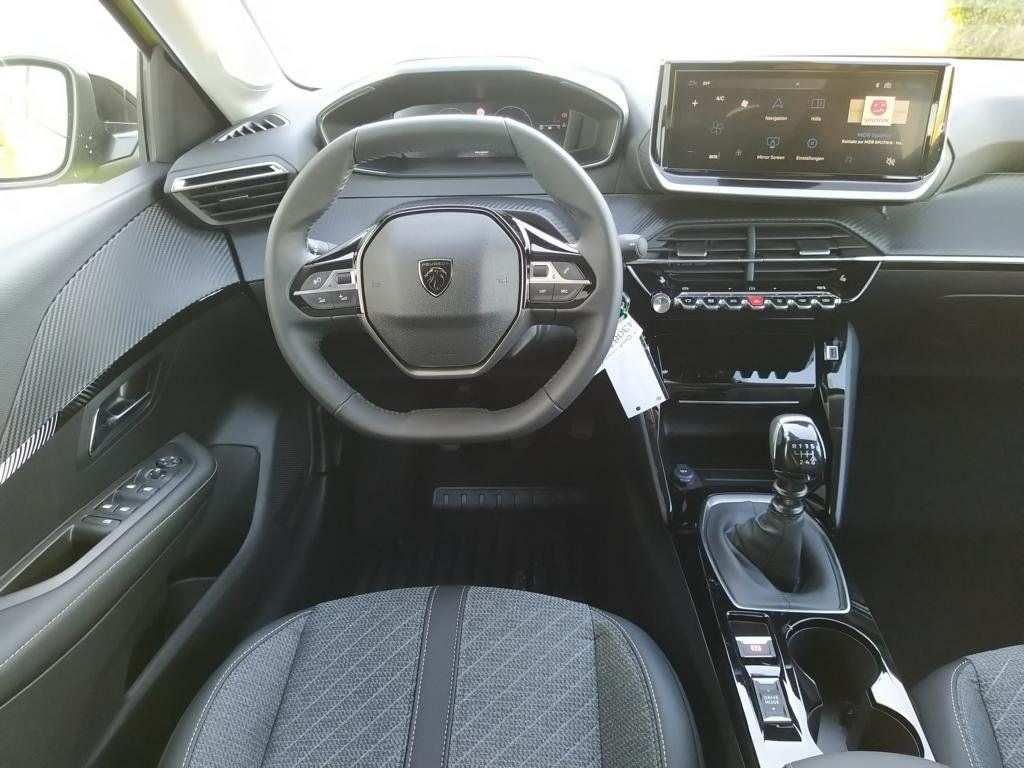 Peugeot 208 2024