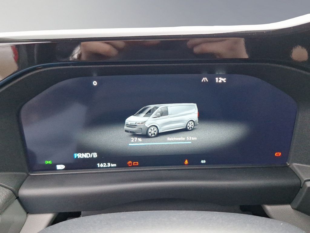 Volkswagen T7 Caravelle