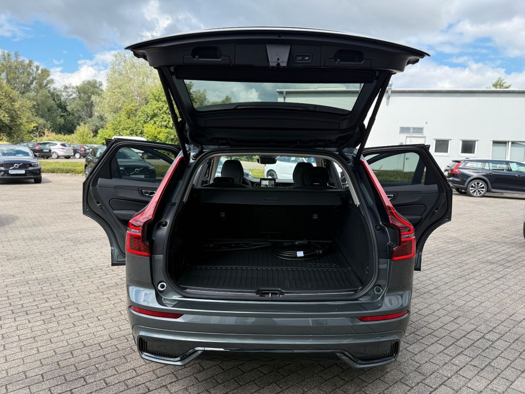 Volvo XC60 2025