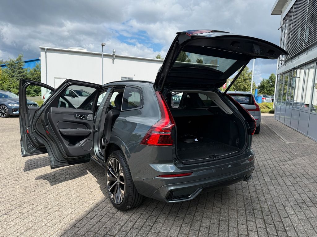 Volvo XC60 2025