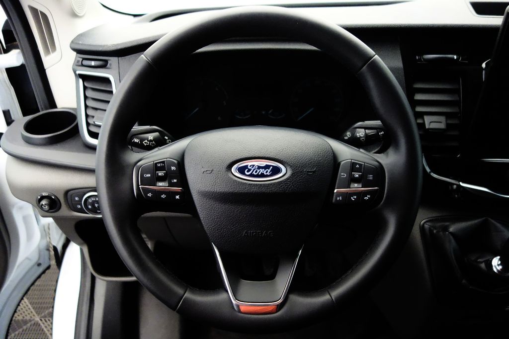 Ford Transit 2024