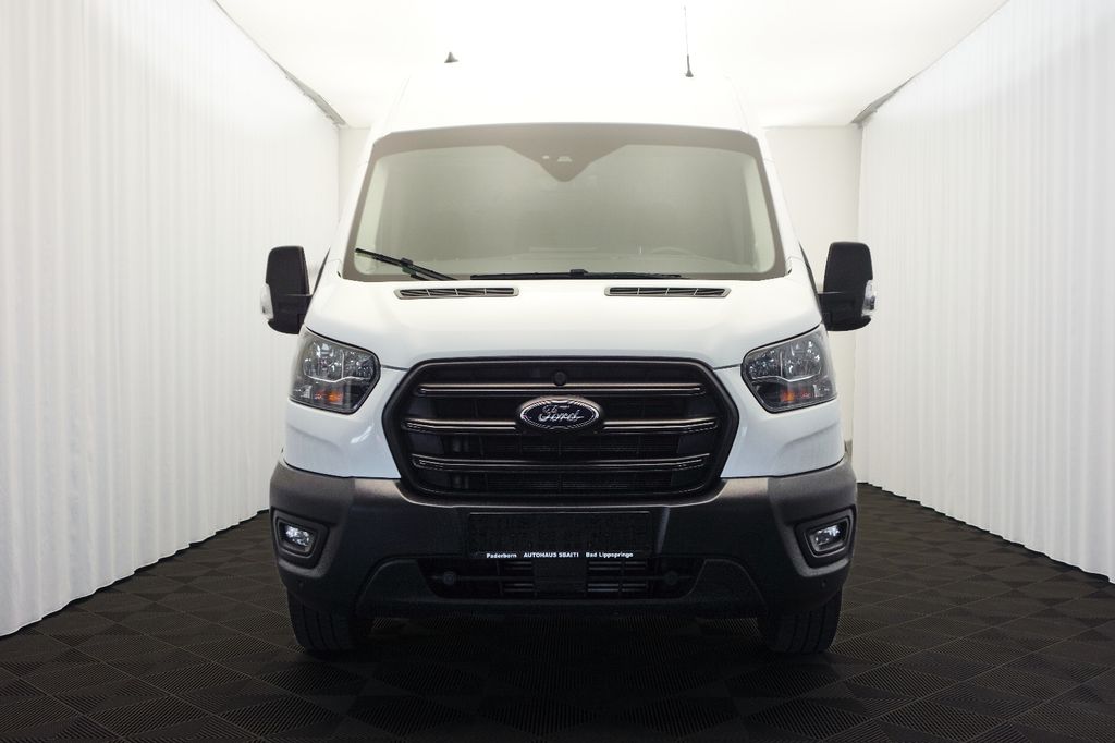 Ford Transit 2024