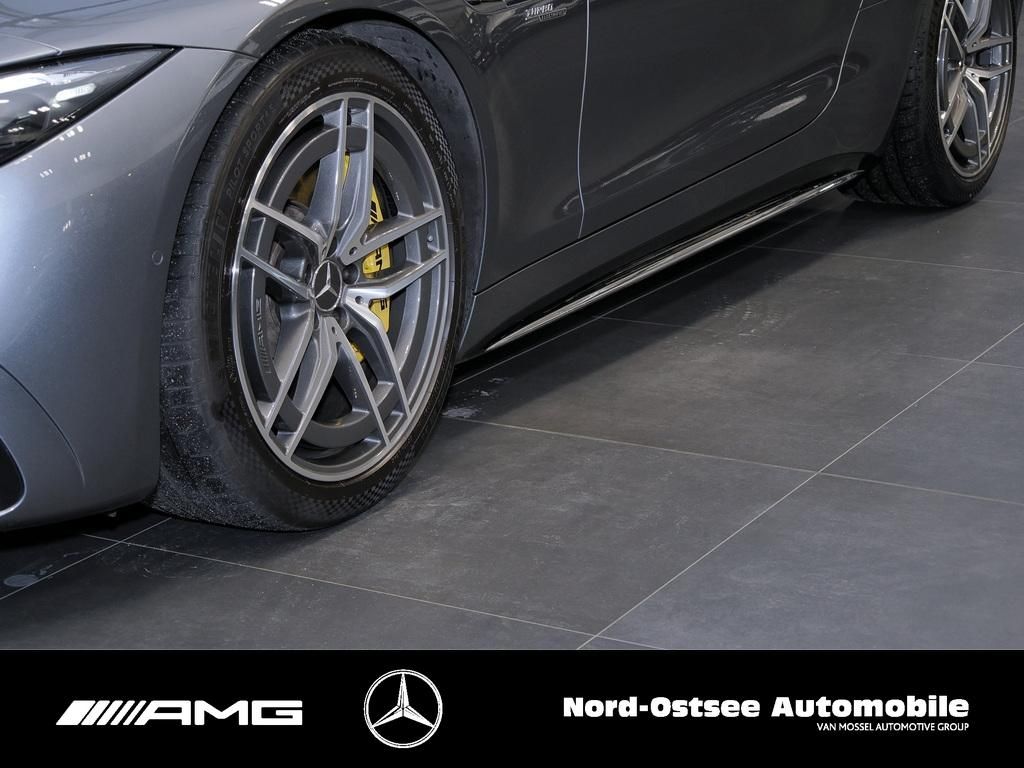 Mercedes-Benz SL 43 AMG 2025