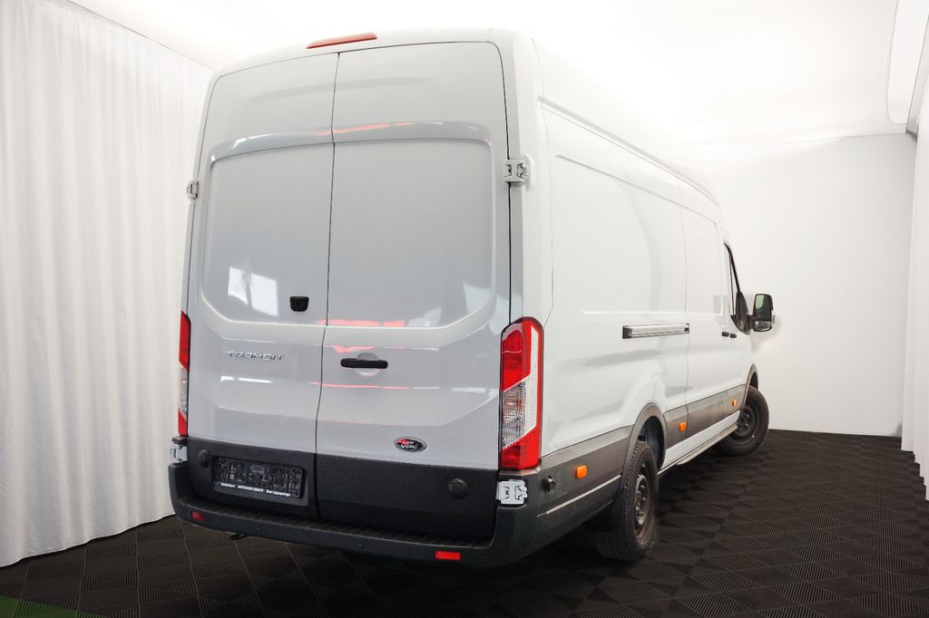Ford Transit 2024