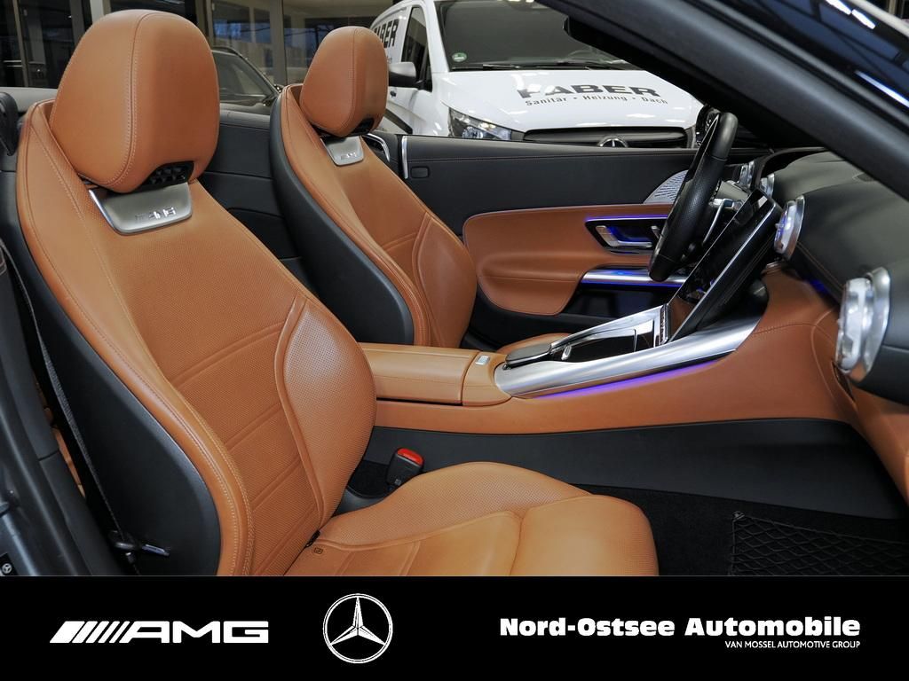 Mercedes-Benz SL 43 AMG 2025