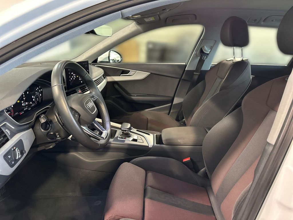 Audi A4 2022