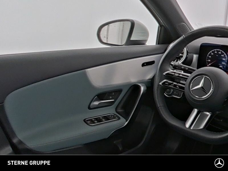 Mercedes-Benz A 200 2024