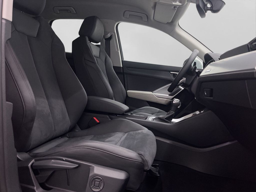 Audi Q3 2025