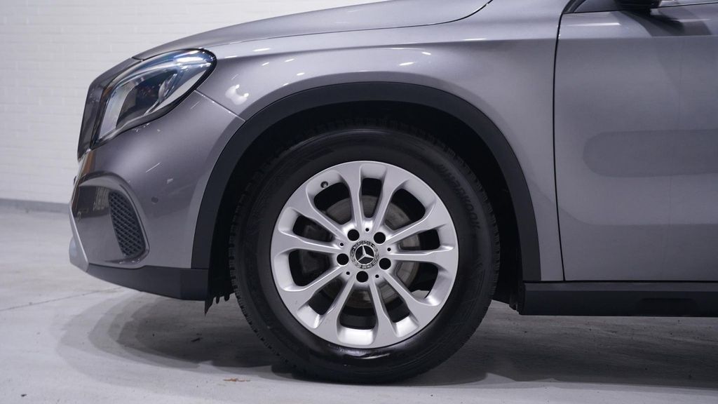 Mercedes-Benz GLA 180 2019