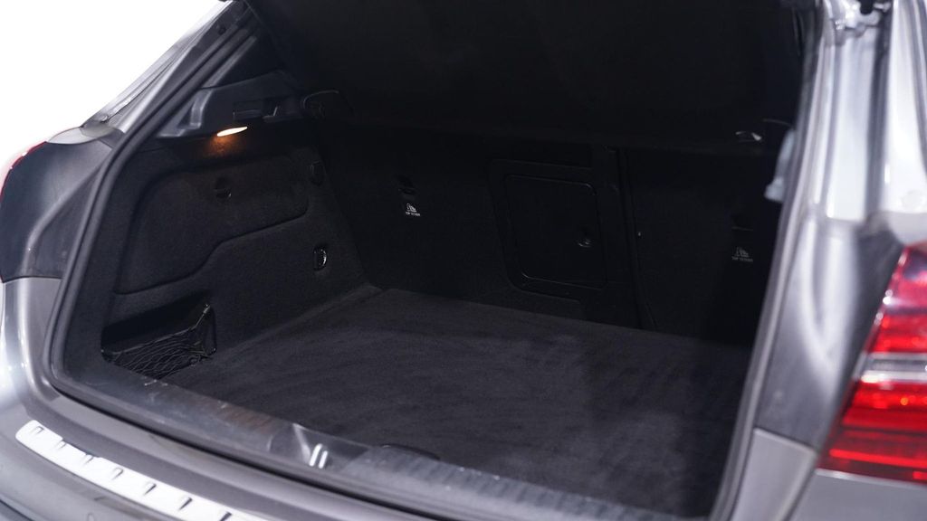 Mercedes-Benz GLA 180 2019