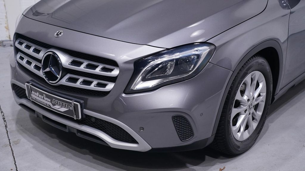 Mercedes-Benz GLA 180 2019