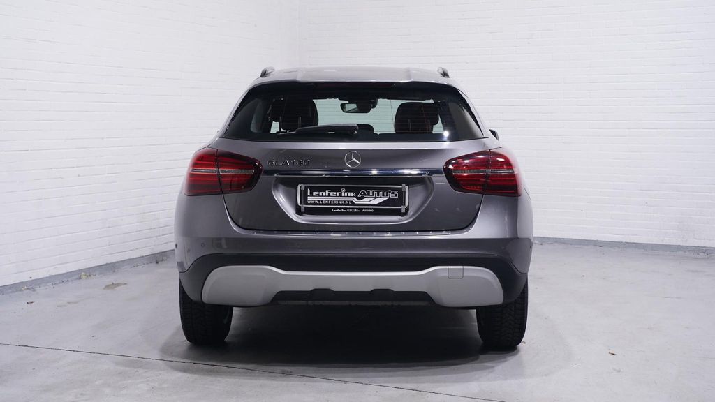 Mercedes-Benz GLA 180 2019