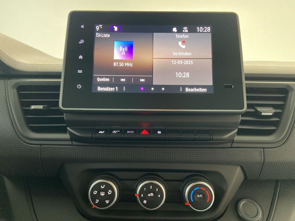Renault Trafic 2025