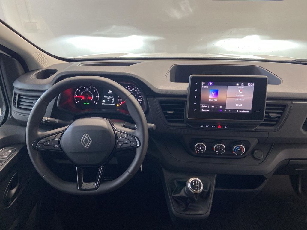 Renault Trafic 2025