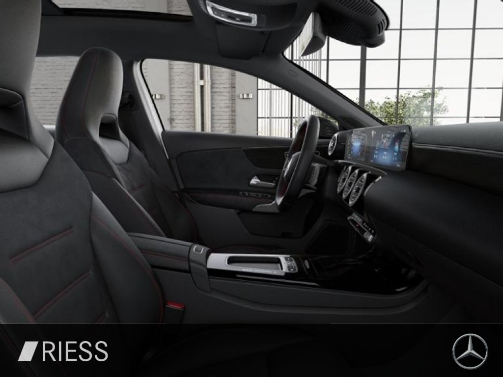 Mercedes-Benz A 200 2024