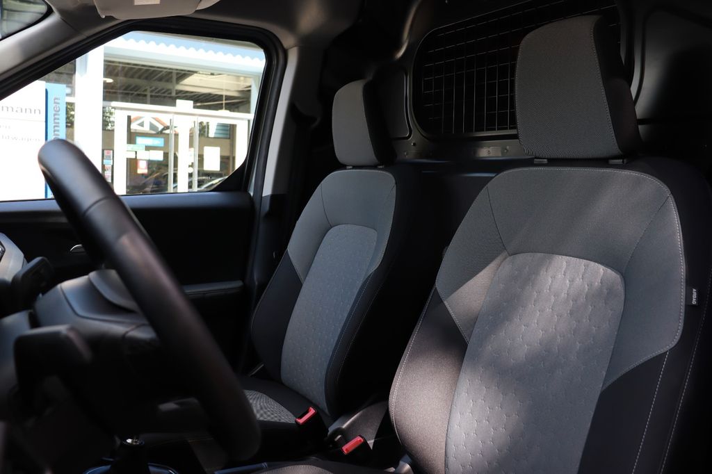 Ford Transit Courier 2024