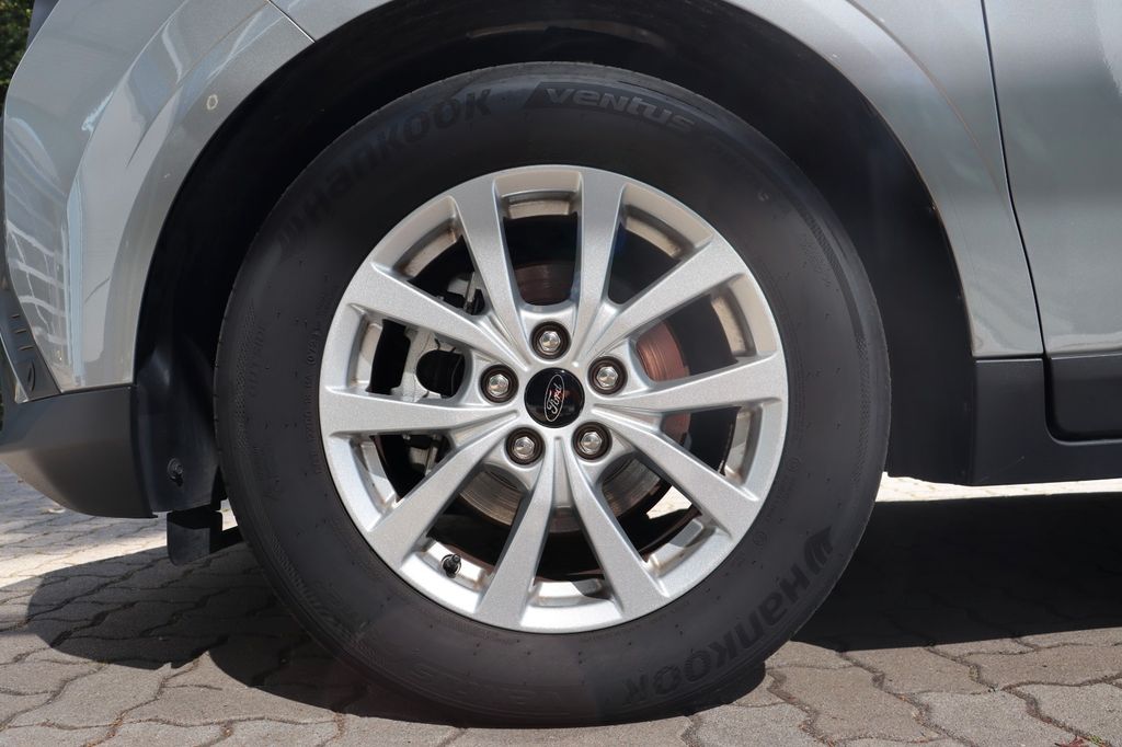 Ford Transit Courier 2024