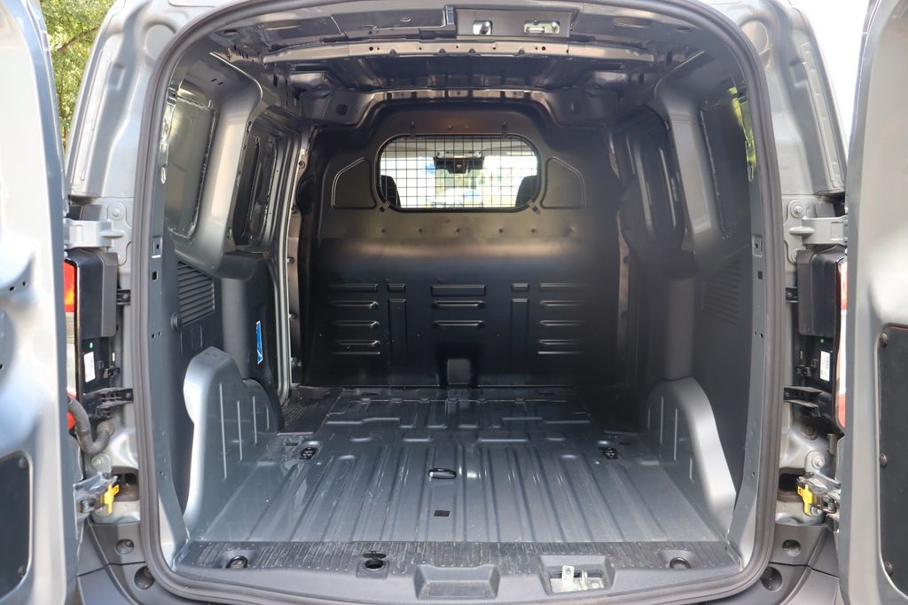 Ford Transit Courier 2024
