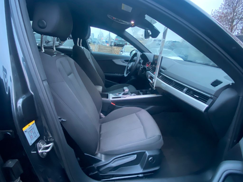 Audi A4 Allroad 2023