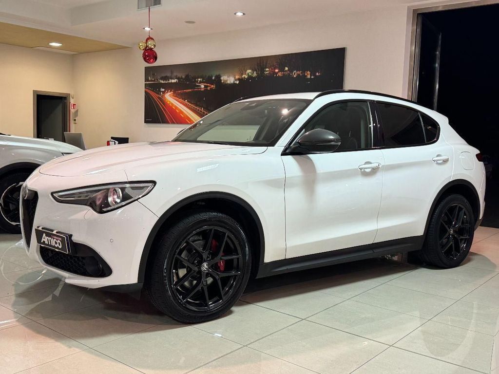 Alfa Romeo Stelvio 2019