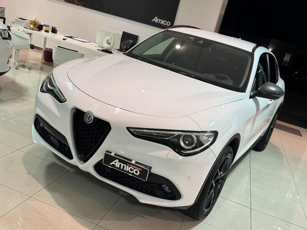 Alfa Romeo Stelvio 2019
