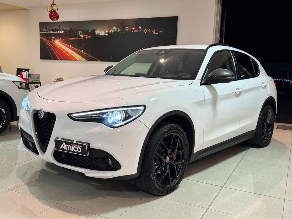Alfa Romeo Stelvio 2019