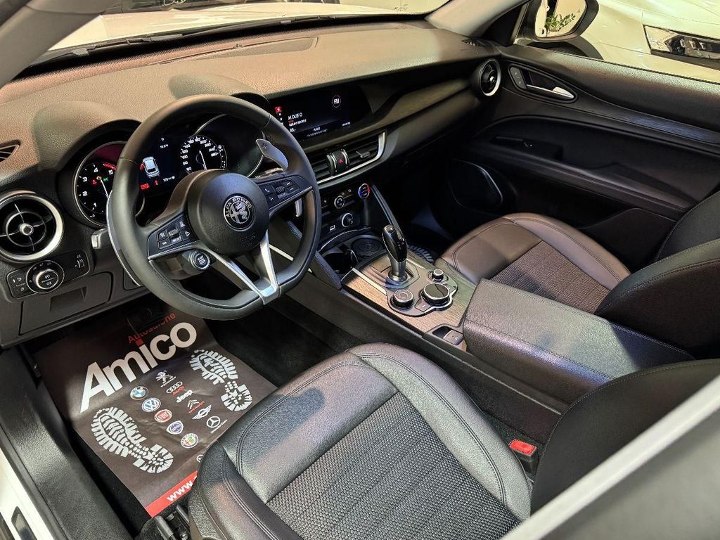 Alfa Romeo Stelvio 2019