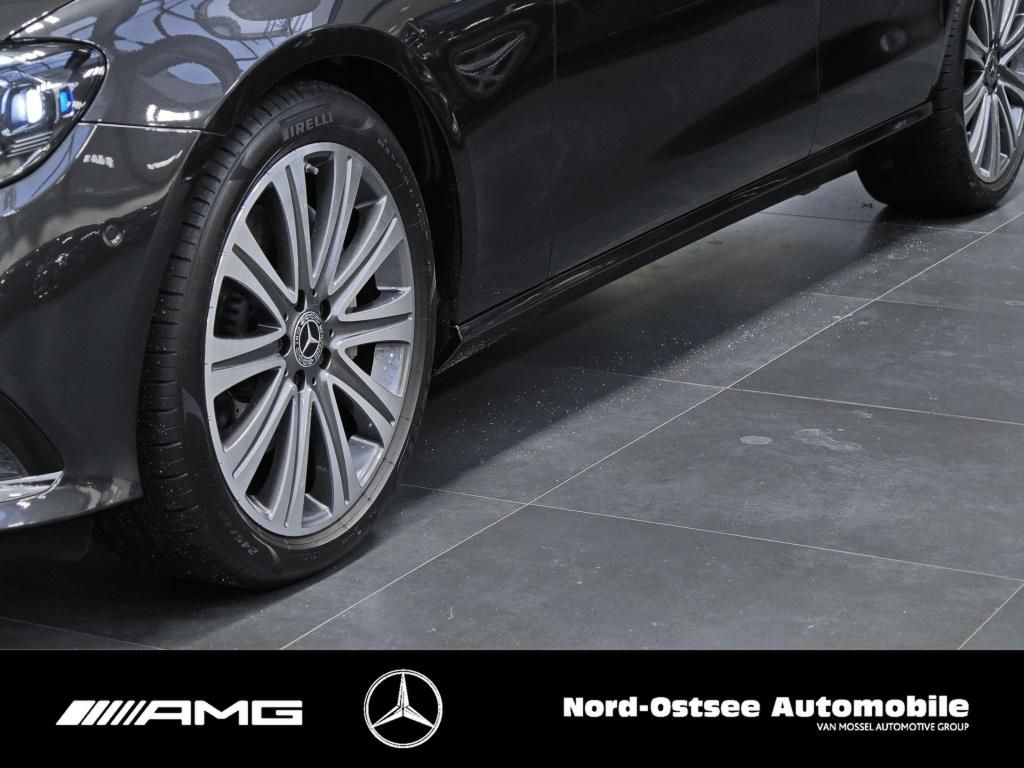 Mercedes-Benz E 220 2021