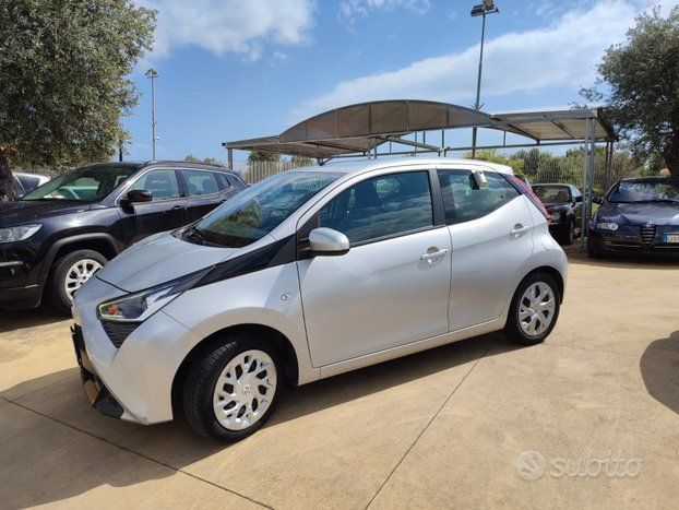 Toyota Aygo (X) 2021