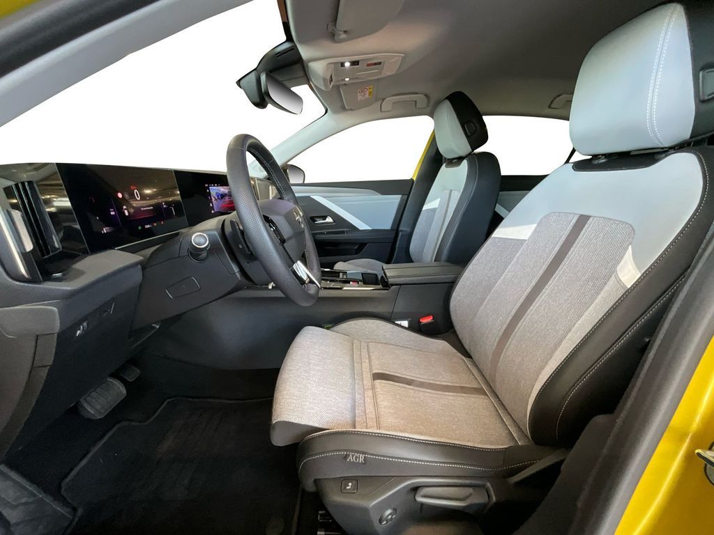 Opel Astra 2023